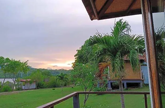 Pasir Putih Cottage-menjangan ロッジ